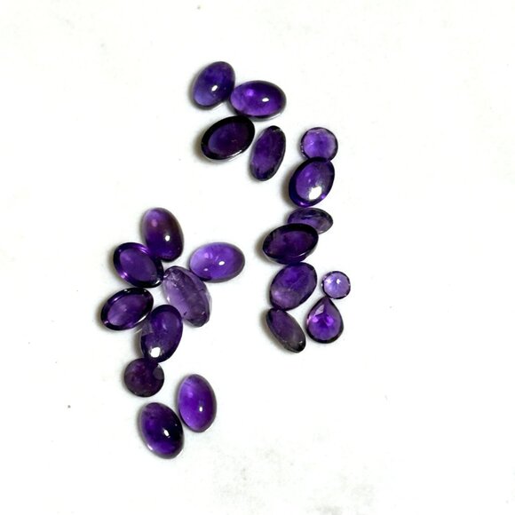 2/$20, Small Glass Bottle w/ Tiny Genuine Purple Amethyst Cabochons, Birthstone - Picture 4 of 6
